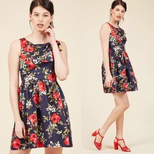 Flattering Floral ModCloth Navy and Red Dress! 🌹